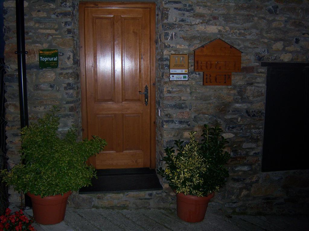 Casa Rogel Guest House Llesuy Exterior photo