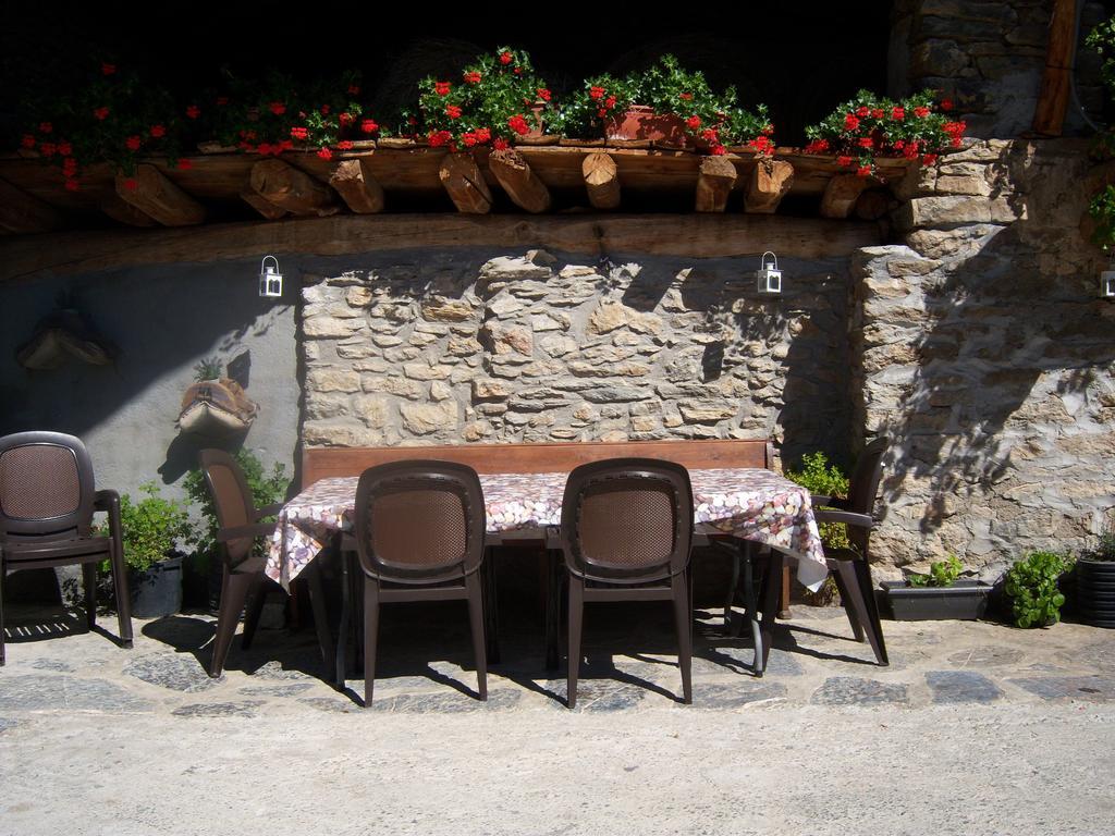 Casa Rogel Guest House Llesuy Exterior photo